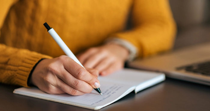 لماذا نُقبلُ على الكتابة؟ - تعليم جديد